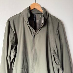 Lululemon Men’s Active Jacket size L
